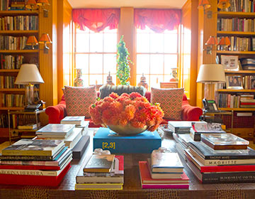 Holiday Issue: Tory’s Festive Holiday Decor