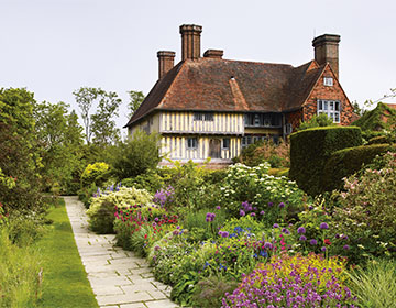 Garden Issue: To Read, The Great Dixter Cookbook