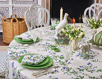 Entertaining Issue: Tory’s Holiday Table