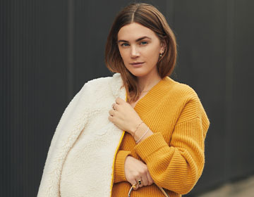 Holiday Issue: Madelynn Furlong’s Sunny Sweater