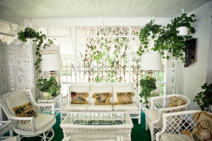 Tory Entertains: Poolside Porch