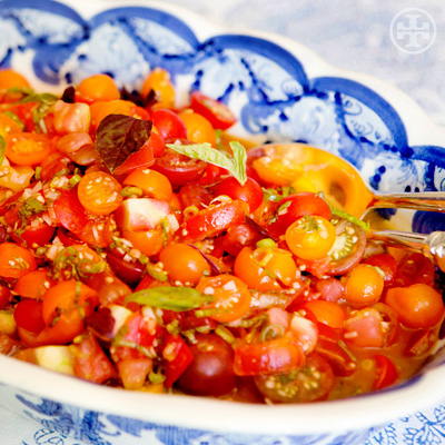 Tory Entertains: Heirloom Tomato Salad